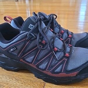Size  Salomon Womens Pathfinder CSWP RedBlkGray Waterproof Hiking Shoes